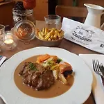 Aux Deux Hirondelles *
