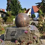 Aux Deux Hirondelles *