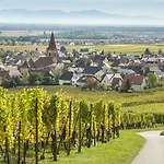 Aux Deux Hirondelles 別荘 ウーセン