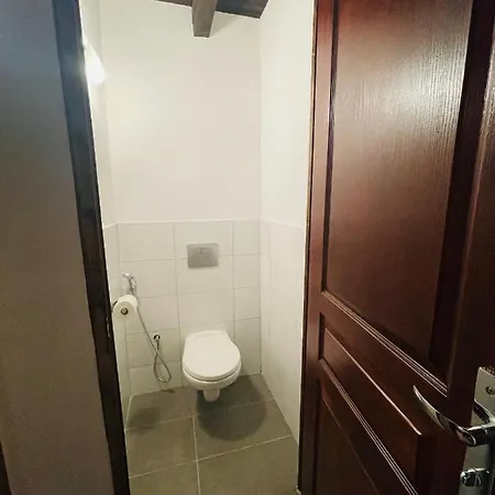 Aux Deux Hirondelles Ferienhaus *