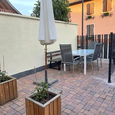 Aux Deux Hirondelles Houssen